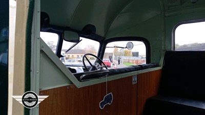 Lot 806 - 1939 BEDFORD K TYPE