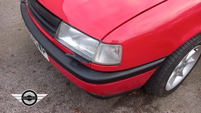 Lot 814 - 1992 VAUXHALL CAVALIER SRI