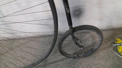 Lot 689 - REPRODUCTION FULL SIZE PENNY FARTHING