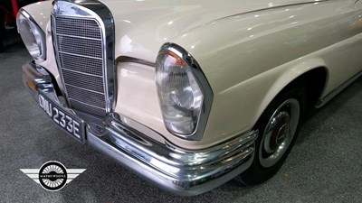 Lot 618 - 1967 MERCEDES 250 SE