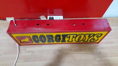 Lot 757 - CORGI TOYS LIGHT UP SIGN 26" X 9"