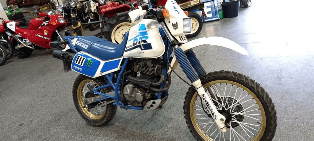 Lot 55 1994 SUZUKI DR600