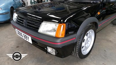 Lot 862 - 1990 PEUGEOT 205 GTI