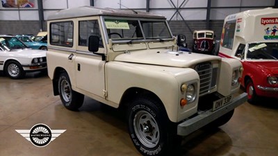 Lot 870 - 1976 LAND ROVER SERIES 3