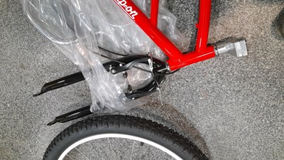 Lot 513 - NEW BOXED SNAP ON MOUNTAIN BIKE
