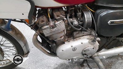 Lot 896 - 1984 TRIUMPH TRIDENT