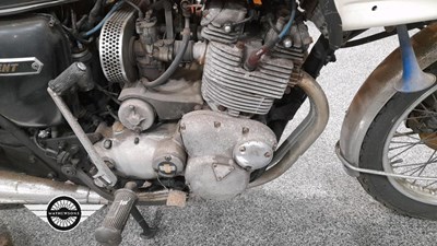 Lot 896 - 1984 TRIUMPH TRIDENT