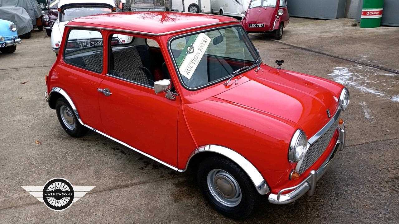 Lot 702 - 1982 AUSTIN MINI 1000 CITY E