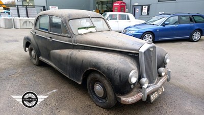 Lot 135 - 1983 WOLSELEY 6/90