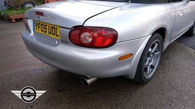 Lot 54 - 2005 MAZDA MX-5 S-VT SPORT