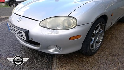 Lot 54 - 2005 MAZDA MX-5 S-VT SPORT