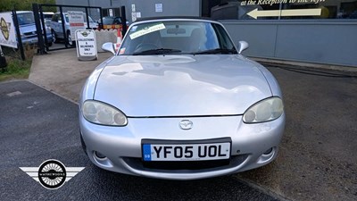 Lot 54 - 2005 MAZDA MX-5 S-VT SPORT