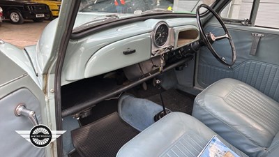 Lot 44 - 1969 MORRIS MINOR 1000