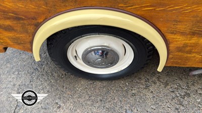 Lot 192 - 1954 MORRIS PICK-UP