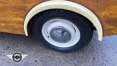 Lot 192 - 1954 MORRIS PICK-UP