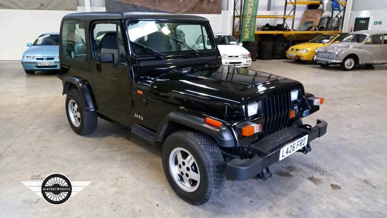 Lot 4 - 1994 JEEP WRANGLER 4.0