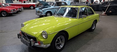 Lot 62 - 1974 MG BGT