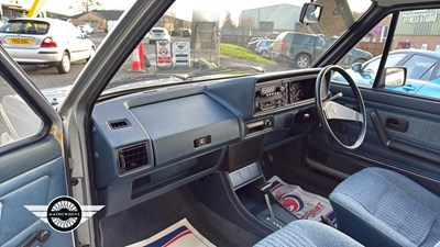 Lot 818 - 1983 VOLKSWAGEN GOLF GL AUTO