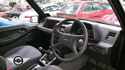 Lot 64 - 1992 SUZUKI VITARA JLX SE