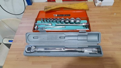 Lot 841 - SOCKET SET & TORQUE WRENCH