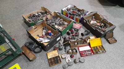 Lot 381 - 5 BOXES OF MISCELLANEOUS MOTORING PARTS