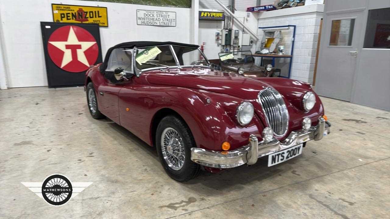 Lot 114 - 1983 JAGUAR ARISTOCAT