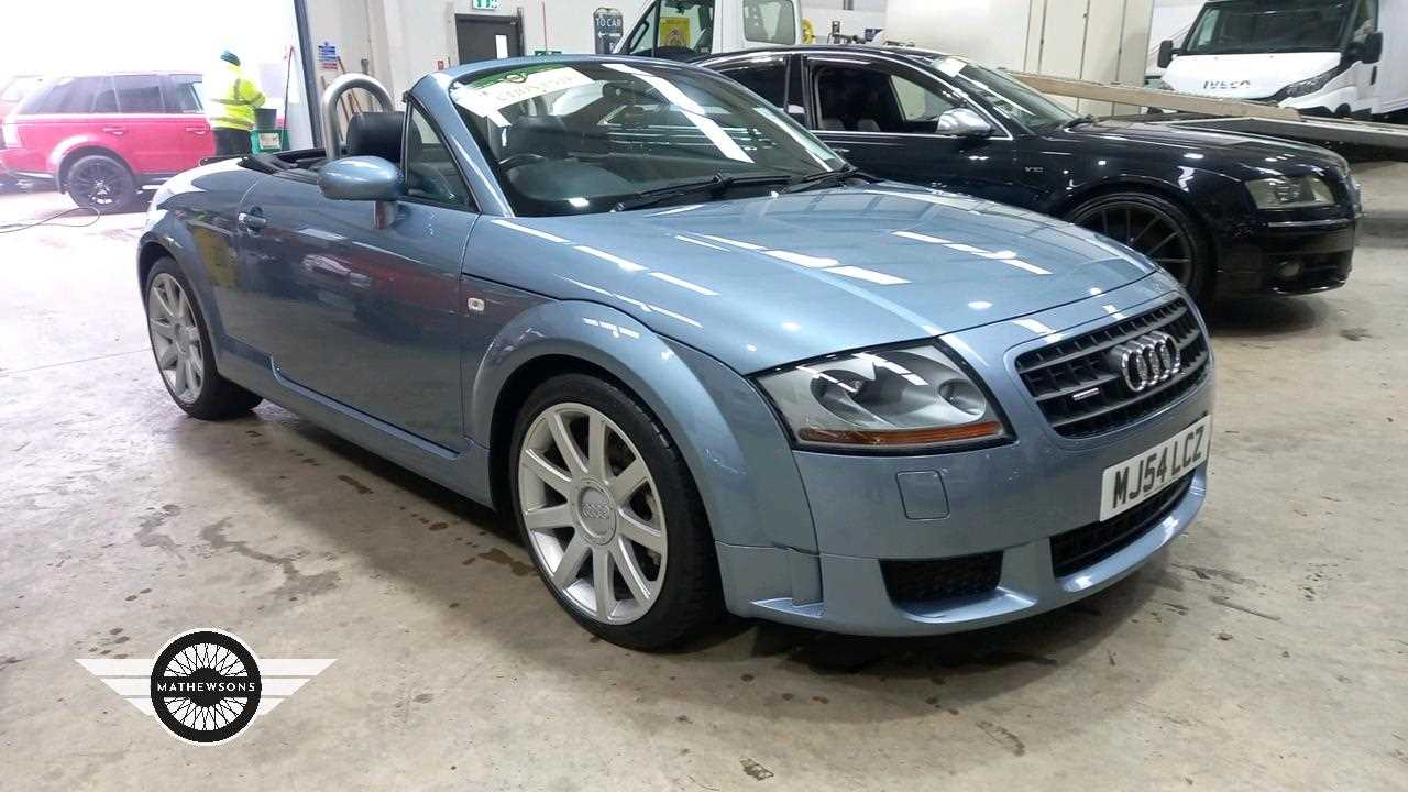 Lot 126 - 2004 AUDI TT 3.2 QUATTRO CABRIO