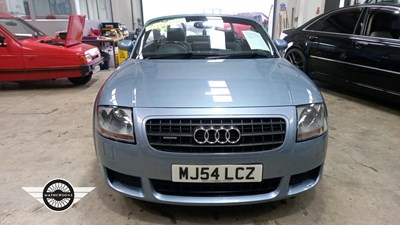 Lot 126 - 2004 AUDI TT 3.2 QUATTRO CABRIO