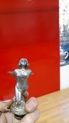 Lot 201 - BOX OF VARIOUS CAR MASCOTS