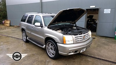 Lot 166 - 2003 CADILLAC ESCALADE