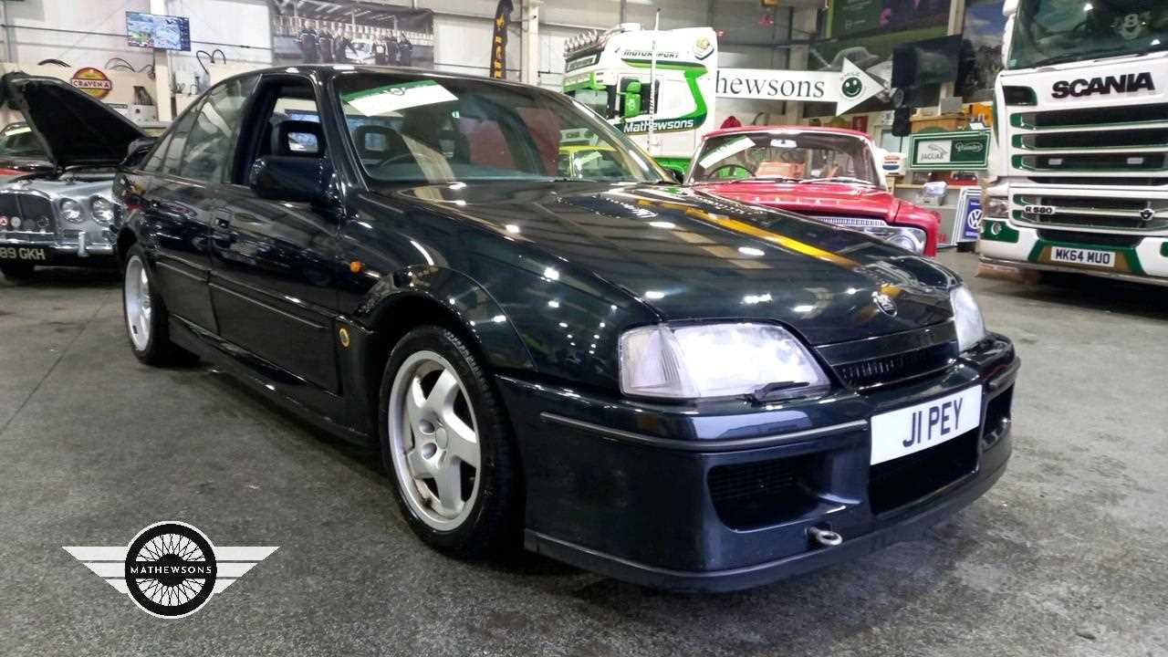 Lot 178 - 1992 VAUXHALL LOTUS CARLTON TURBO