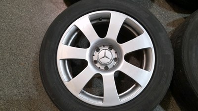 Lot 403 - 17" MERCEDES 5 STUD ALLOY WHEELS WITH TYRES 235/55 ZR 17