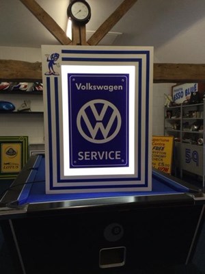 Lot 171 - LARGE ILLUMINATED VOLKSWAGEN SERVICE SIGN