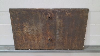 Lot 103 - GREAT NORTHERN RAILWAY WARNING CAST IRON SIGN 24" X 16"