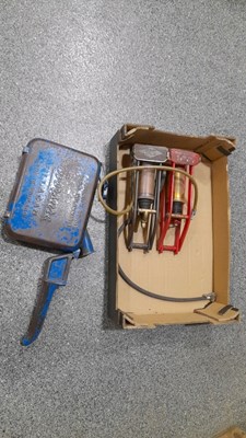 Lot 663 - BOX OF FOOT PUMPS + PETROL CAN WITH SPOUT