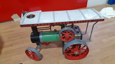 Lot 681 - MAMOD TRACTION ENGINE