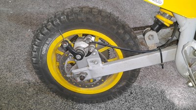 Lot 583 - CHILDS MINI MOTOR BIKE