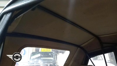 Lot 266 - 1989 HUTSON TF 1700