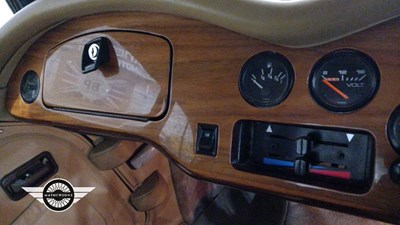 Lot 266 - 1989 HUTSON TF 1700