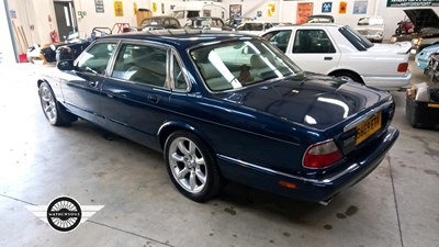 Lot 648 - 1998 JAGUAR SOVEREIGN V8 AUTO