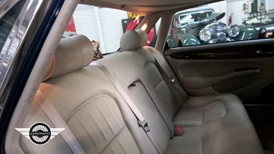 Lot 648 - 1998 JAGUAR SOVEREIGN V8 AUTO