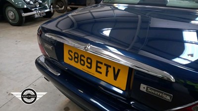 Lot 242 - 1998 JAGUAR SOVEREIGN V8 AUTO