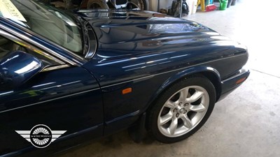 Lot 648 - 1998 JAGUAR SOVEREIGN V8 AUTO