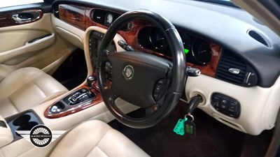 Lot 78 - 2006 JAGUAR XJ SPORT PREMIUM TDVI A