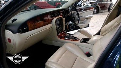 Lot 78 - 2006 JAGUAR XJ SPORT PREMIUM TDVI A