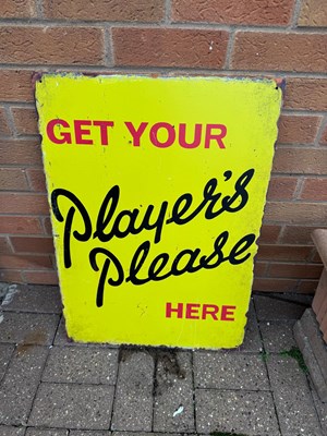 Lot 671 - REPRODUCTION GET YOUR PLAYER'S PLEASE HERE SIGN 30" X 20"