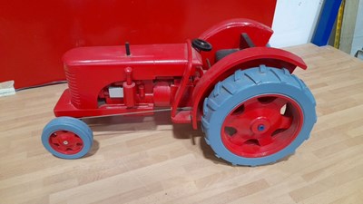 Lot 253 - WOODEN HAND BUILT INTERNATIONAL TRACTOR 21" X 10" ( PROCEEDS TO CHARITY )