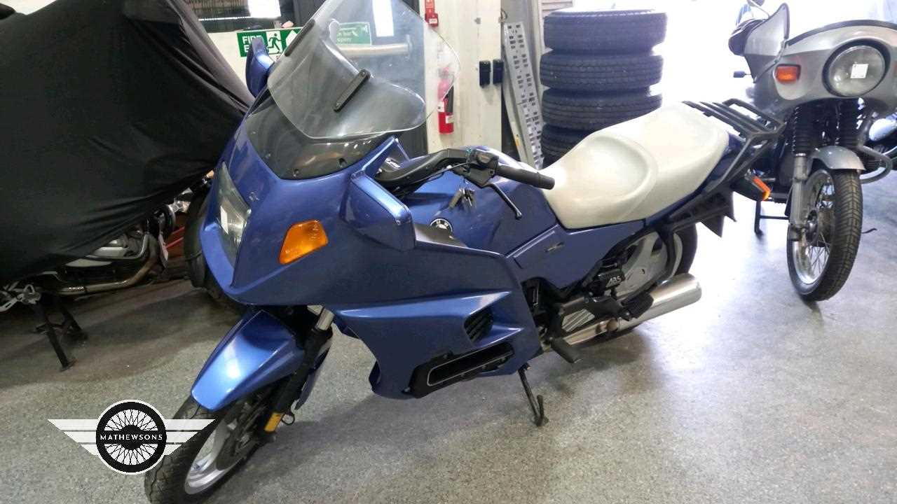 Lot 322 - 1993 BMW K1100LT