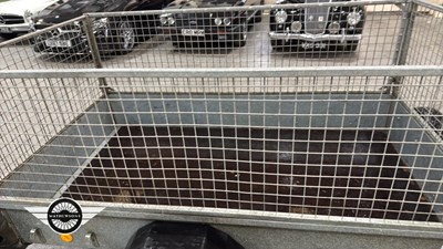 Lot 430 - IFOR WILLIAMS SINGLE AXLE TRAILER