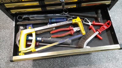 Lot 455 - CLARKE HD PLUS TOOL CHEST + TOOLS
